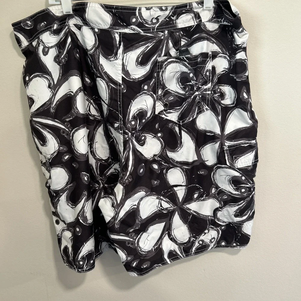 Old Navy XXL Brown Men's Floral Swim Shorts